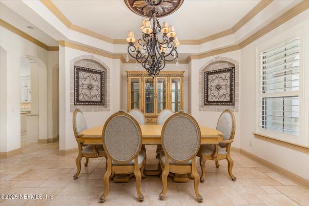 Chandelier, Dining room, Interior