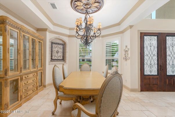 Chandelier, Dining room, Interior