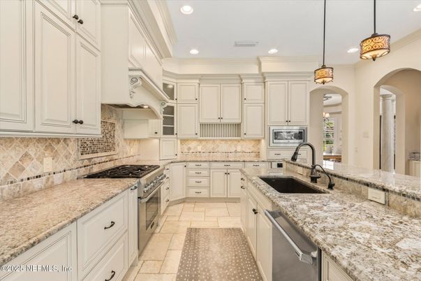 Interior, Kitchen, Pendant Lights, Recessed Lighting, Stainless Steel Appliances