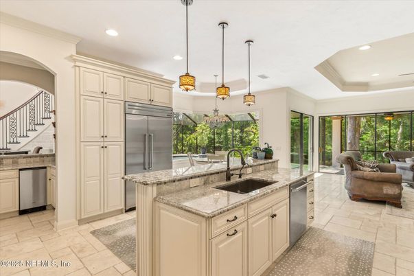 Interior, Kitchen, Pendant Lights, Recessed Lighting, Stainless Steel Appliances