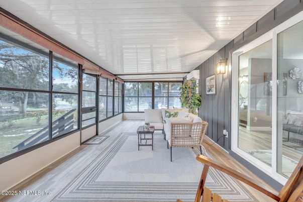 Interior, Living room, Sun Room, Wood Texture Flooring