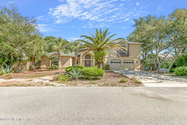 Attached, Backyard, Exterior, Facade, Mediterranean