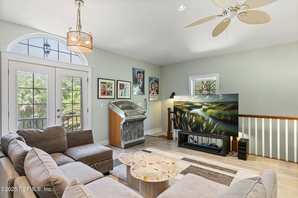 Fireplace, Interior, Living room, Pendant Lights, Recessed Lighting, Wood Texture Flooring