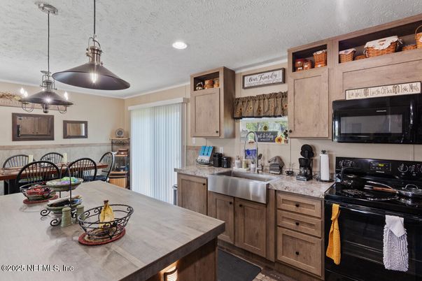 Dining room, Interior, Kitchen, Pendant Lights, Recessed Lighting