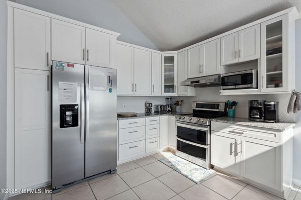 Interior, Kitchen, Stainless Steel Appliances