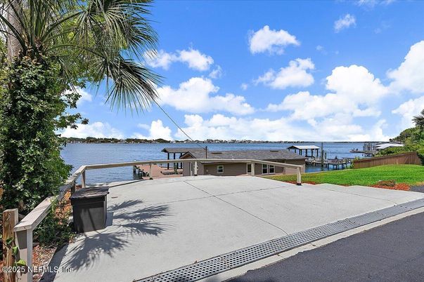 Exterior, Lake, Water