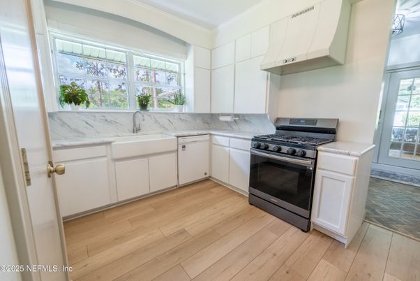 Interior, Kitchen, Marble Walls, Wood Texture Flooring