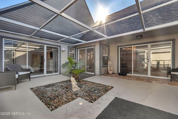 Exterior, Interior, Sun Room
