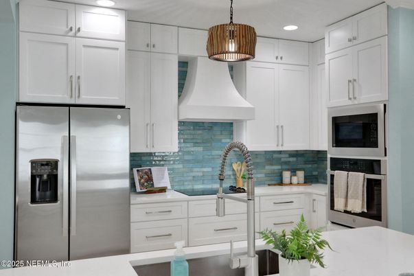 Interior, Kitchen, Pendant Lights, Recessed Lighting, Stainless Steel Appliances