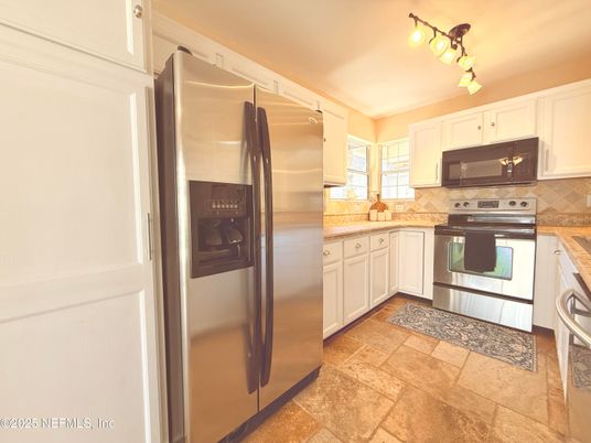 Interior, Kitchen, Stainless Steel Appliances