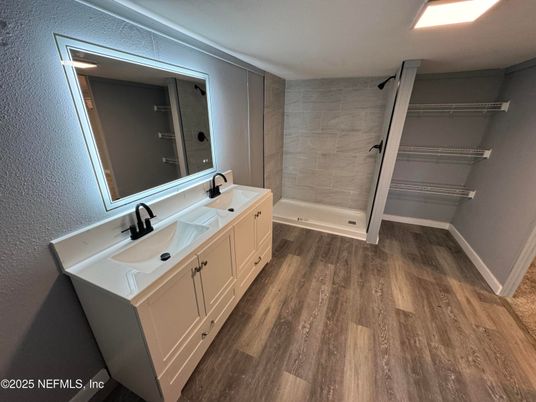 Bathroom, Dual Sink Vanities, Interior, Wood Texture Flooring