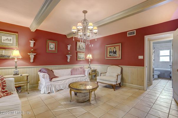 Chandelier, Interior, Living room