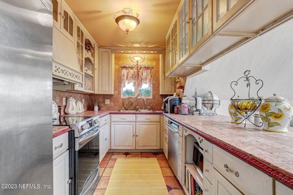 Interior, Kitchen, Stainless Steel Appliances, Tile Countertops
