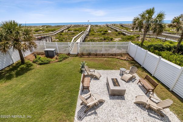 Backyard, Exterior, Water