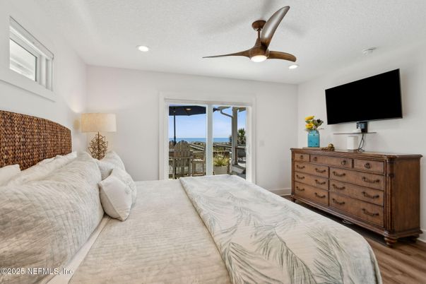 Bedroom, Interior, Recessed Lighting, Water, Wood Texture Flooring