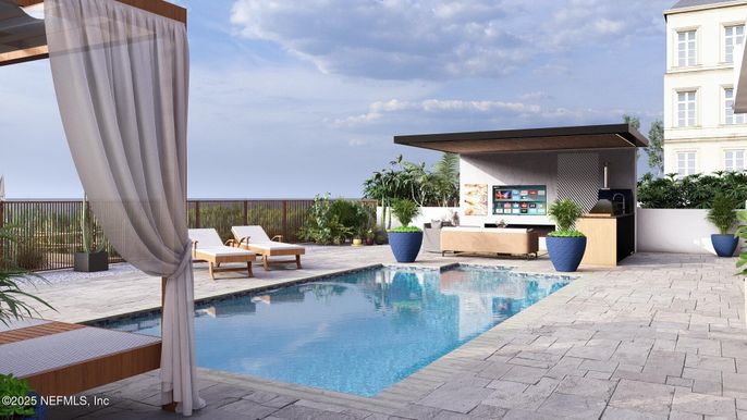 Exterior, Pool
