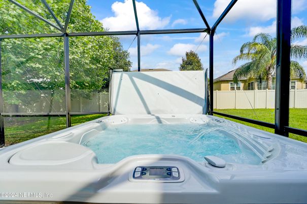 Glass Ceilings, Hot Tub, Interior, Sun Room