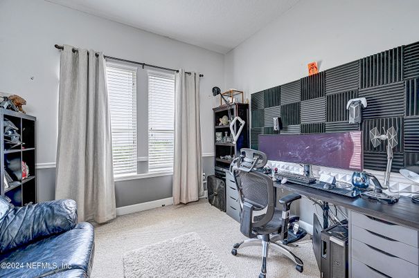 Home Office, Interior
