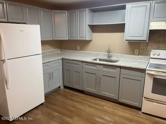 Interior, Kitchen, Wood Texture Flooring