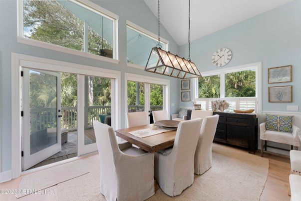 Chandelier, Dining room, Interior, Pendant Lights, Wood Texture Flooring