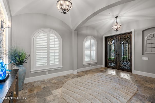 Chandelier, Interior, Pendant Lights