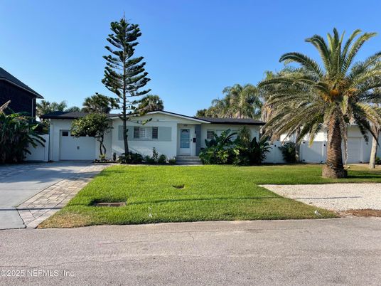 Attached, Backyard, Exterior, Facade, Ranch