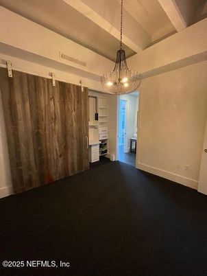 Empty room, Interior, Pendant Lights