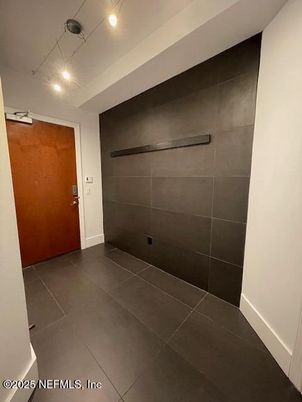 Elevator, Interior