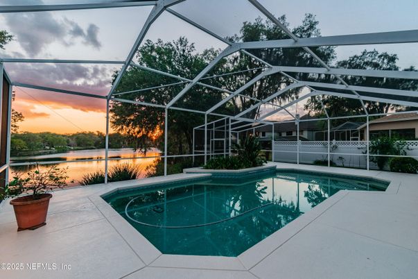Glass Ceilings, Interior, Pool, Sun Room, Water