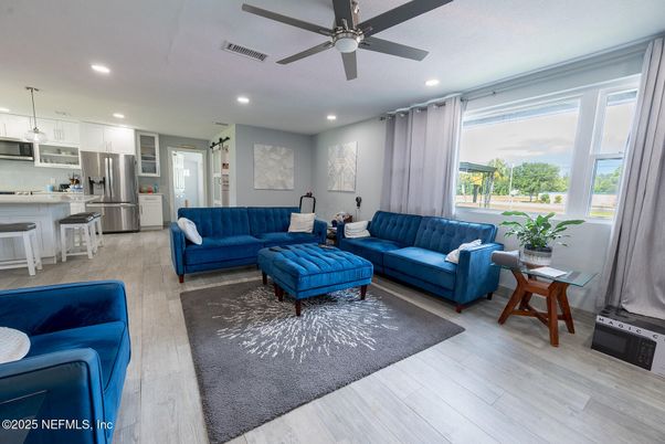 Interior, Kitchen, Living room, Pendant Lights, Recessed Lighting, Stainless Steel Appliances, Wood Texture Flooring
