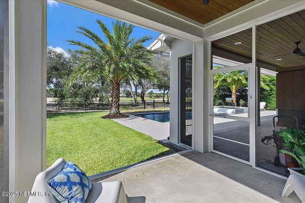 Interior, Pool, Sun Room