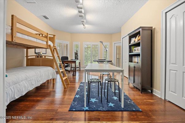 Bedroom, Home Office, Interior, Wood Texture Flooring