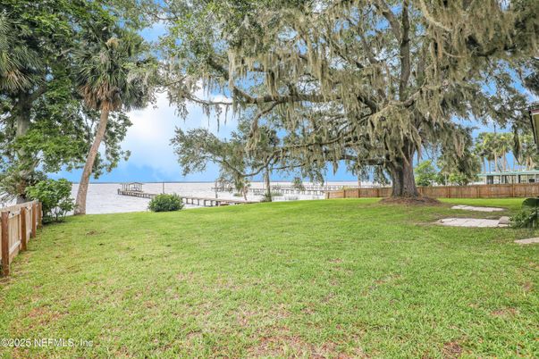 Backyard, Exterior, Water