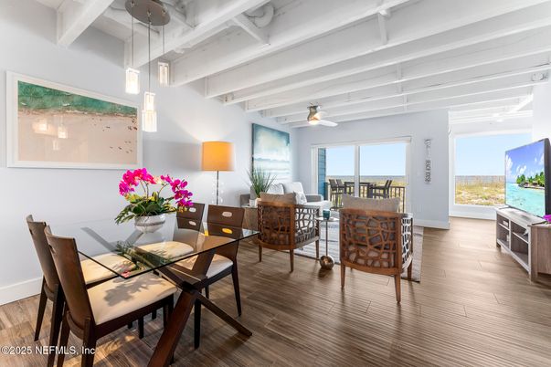 Dining room, Interior, Pendant Lights, Water, Wood Texture Flooring