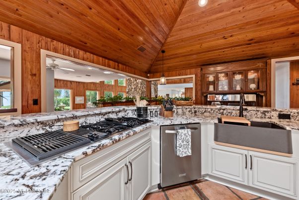 Interior, Kitchen, Recessed Lighting, Wooden Ceilings, Wooden Walls