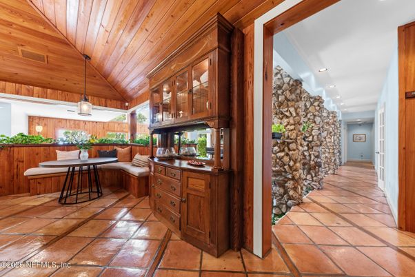 Interior, Pendant Lights, Recessed Lighting, Stone Walls, Wooden Ceilings