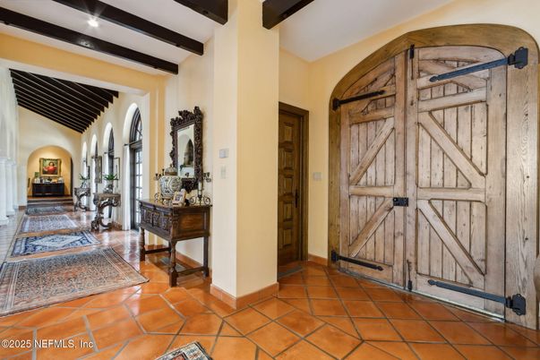 Interior, Recessed Lighting, Wooden Beams