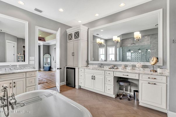 Bathroom, Dual Sink Vanities, Interior, Recessed Lighting, Wood Texture Flooring