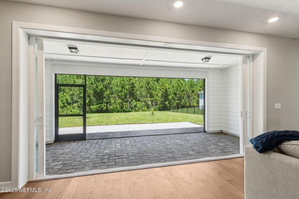 Interior, Recessed Lighting, Wood Texture Flooring