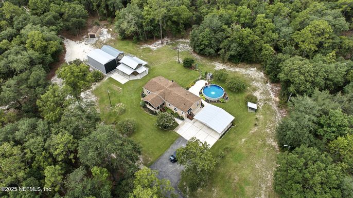 Exterior, Drone