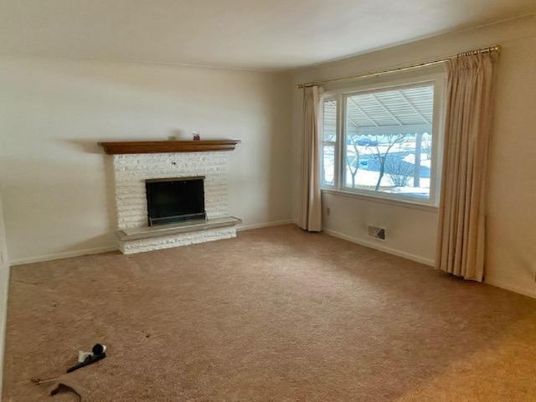 Empty room, Fireplace, Interior