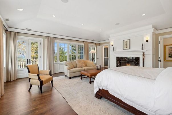 Bedroom, Fireplace, Interior, Recessed Lighting, Wood Texture Flooring