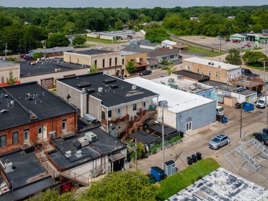 Exterior, Drone