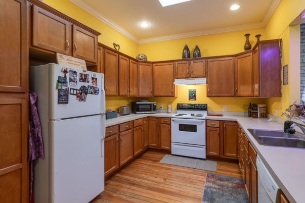 Interior, Kitchen, Recessed Lighting, Wood Texture Flooring