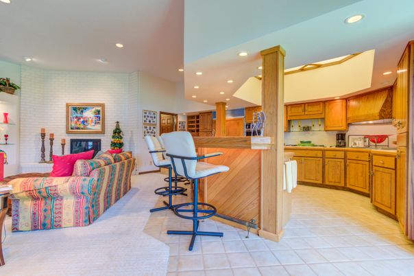 Interior, Kitchen, Recessed Lighting, Stone Walls