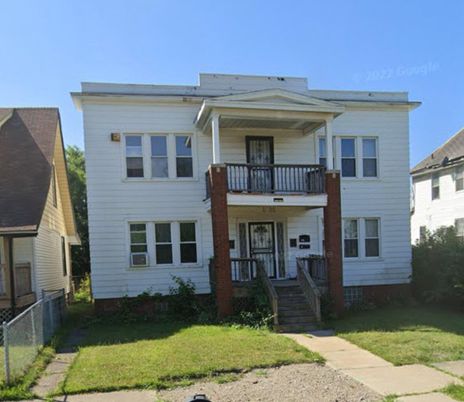 Exterior, Facade, Rowhouse