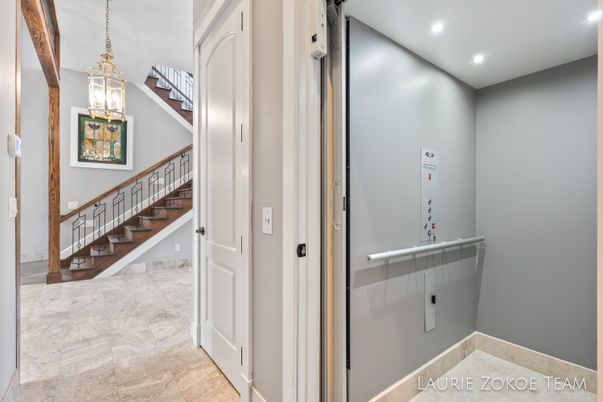 Elevator, Interior, Pendant Lights, Recessed Lighting