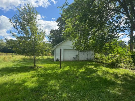 Backyard, Detached Garage, Exterior