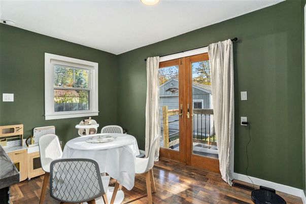 Dining room, Interior, Recessed Lighting, Wood Texture Flooring