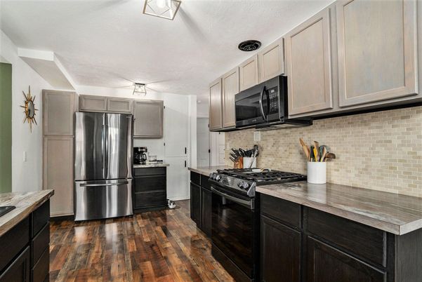 Interior, Kitchen, Stainless Steel Appliances, Wood Texture Flooring